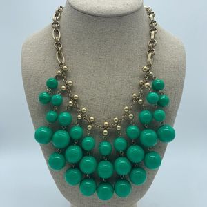 Stella & Dot Jolie Necklace - Kelly Green Bead Bib Necklace